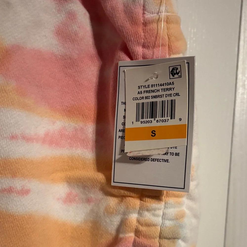 1. State Ruched Side Seam Shorts In Sunburst Tie-Dye size small NWT
